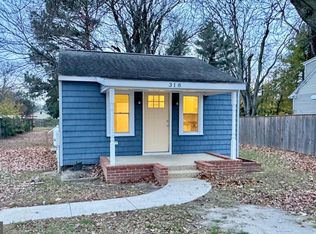 318 Carter Ave, Denton, MD 21629