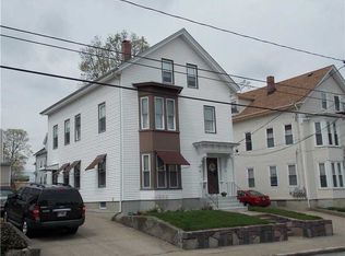 32 Pine St, Pawtucket, RI 02860