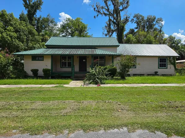 16589 Mill St, White Springs, FL 32096
