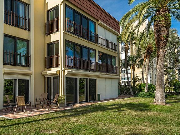4th image of 865 S Gulfview Blvd APT 111