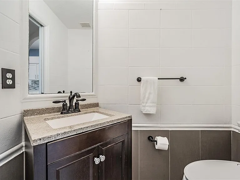 380 Rosalind Ln — Photo 18