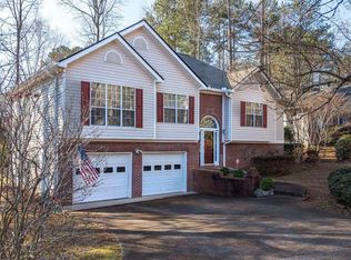 4135 Argonne Dr, Villa Rica, GA 30180