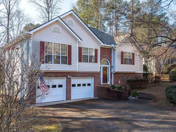 4135 Argonne Dr, Villa Rica, GA 30180