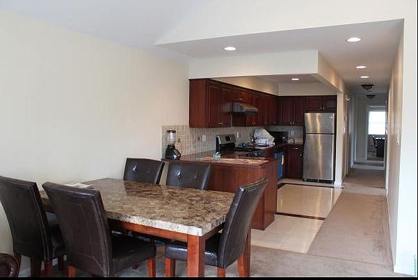 2nd image of 5618 136th St