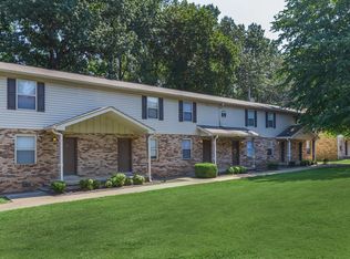 1671 Fort Campbell Blvd #B, Clarksville, TN 37042