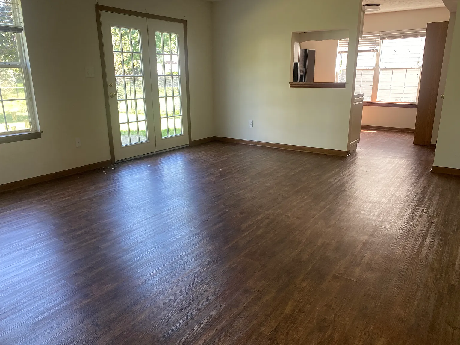 3 bed, 2.5 bath, 1440 sqft, $2,050 — Photo 4