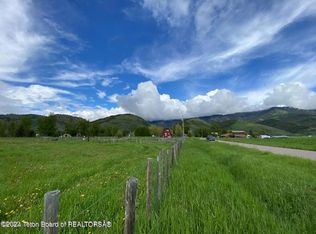 11 2nd St, Afton, WY 83110