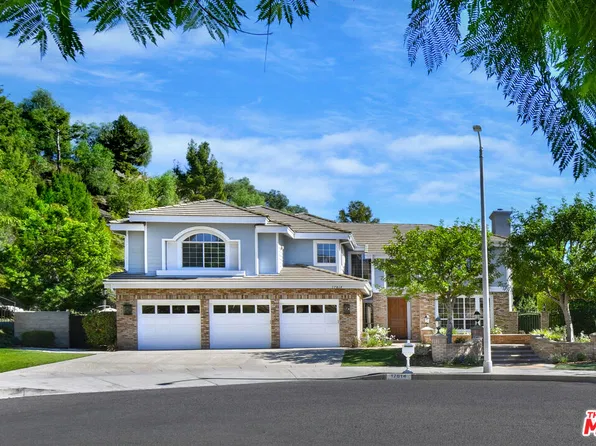 17814 Greyhawk Pl, Granada Hills, CA 91344