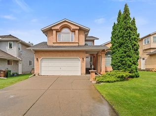 11 Heritage Blvd NW, Saint Albert, AB T8N5P8