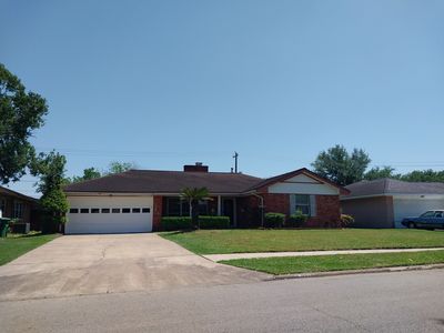 8611 Dover St, Houston, TX, 77061