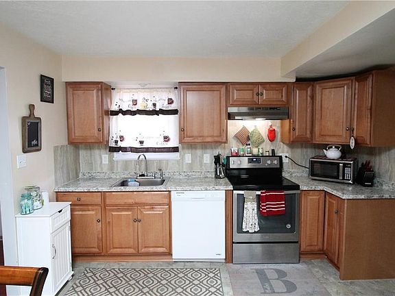 5th image of 6017 Kimberly Dr