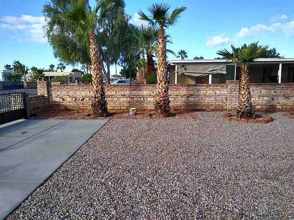 4th image of 13572 E 46th Dr