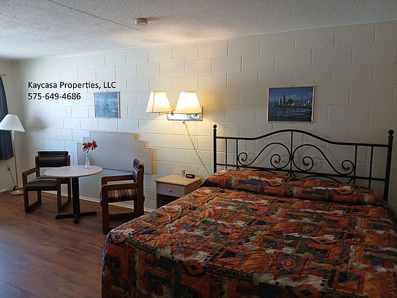 3rd image of 2146 W Picacho Ave #124
