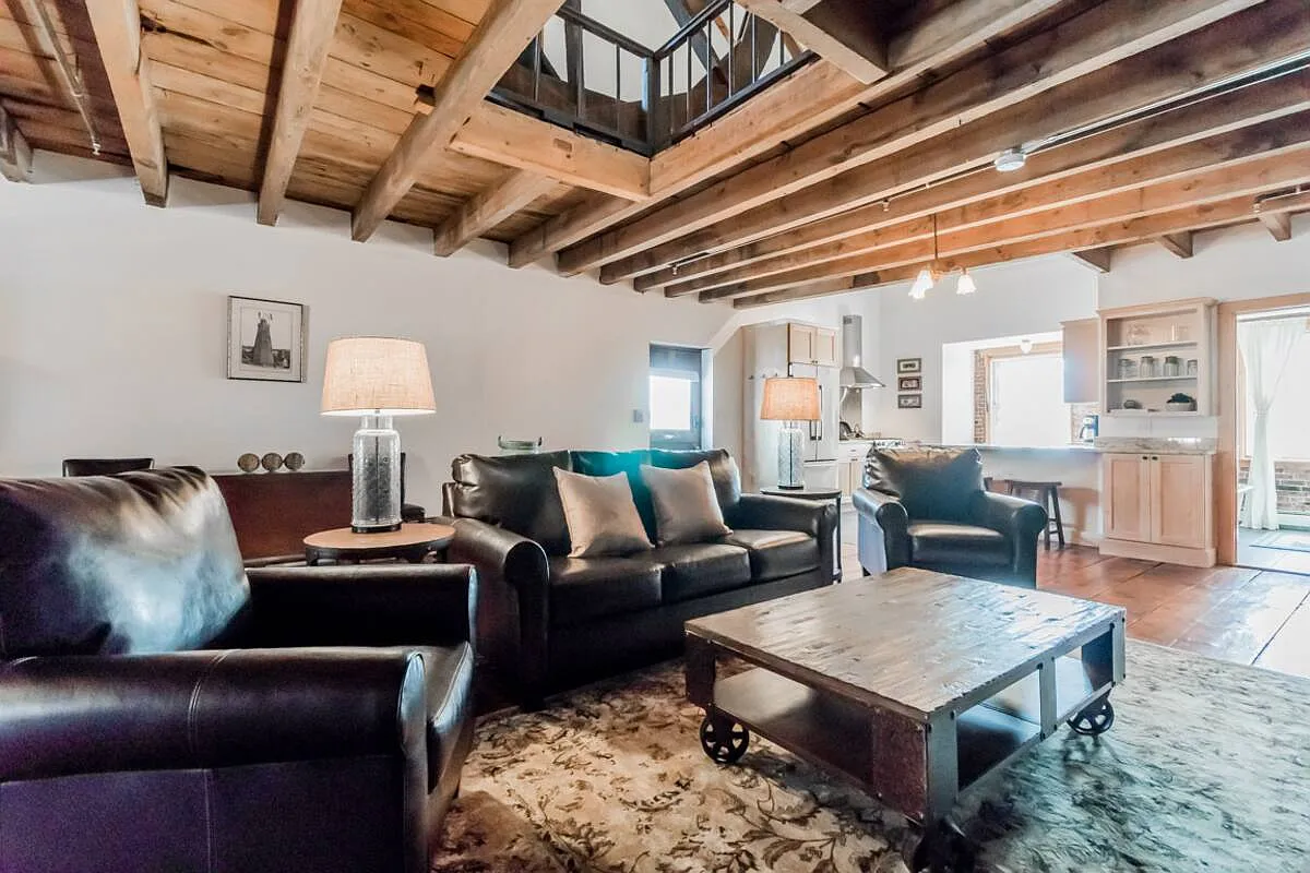 1 bed, 1000 sqft, $2,750 — Photo 2