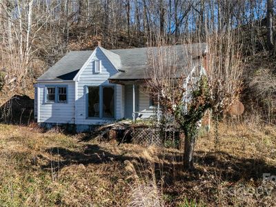 218 Cub Creek Rd, Bakersville, NC, 28705