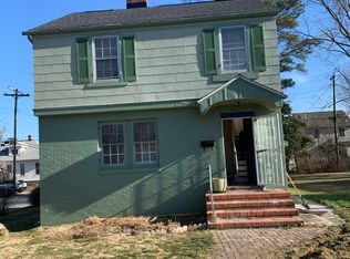 101 Hawthorne Ave, Pikesville, MD 21208