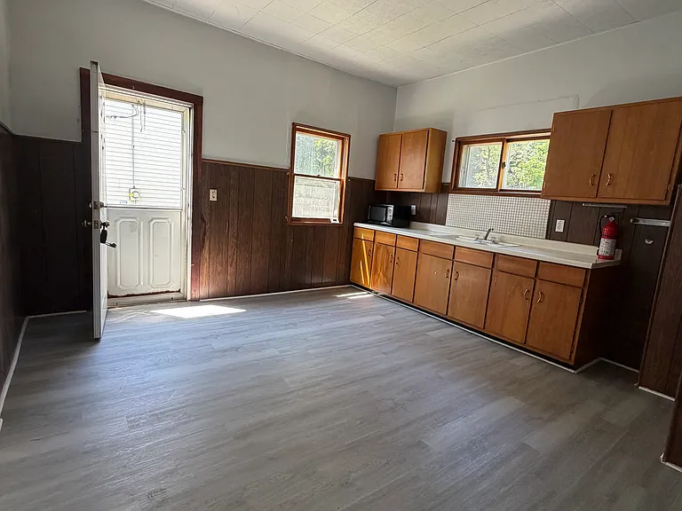 7009 Hecker Ave — Photo 27