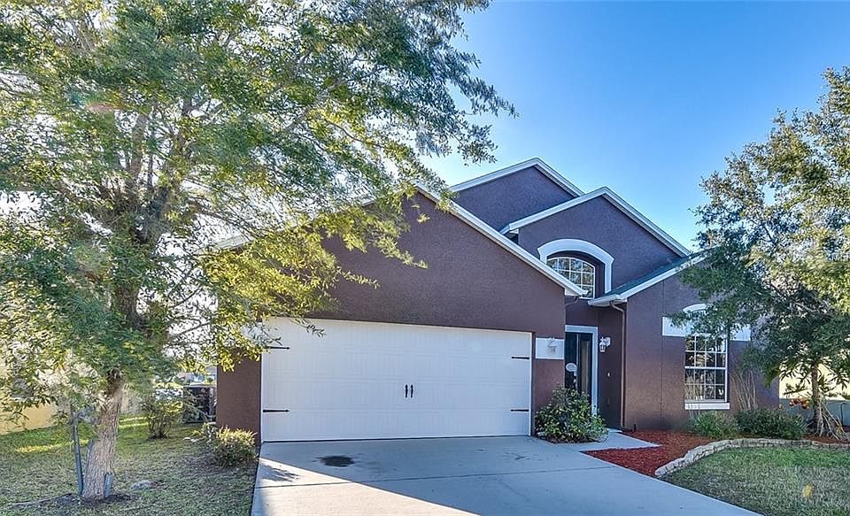 1st image of 3053 Dasha Palm Dr