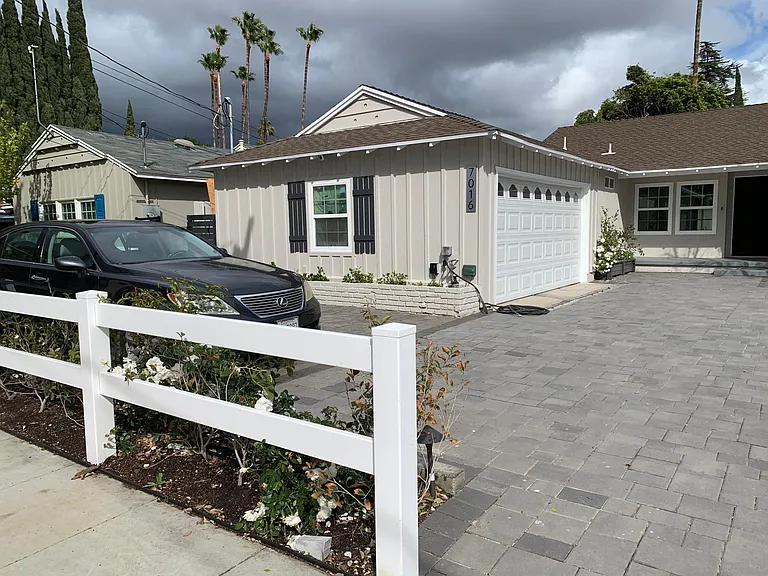 7016 McLennan Ave — Photo 33