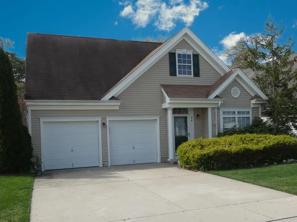 84 Burnside Dr, Egg Harbor Township, NJ 08234