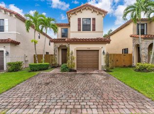 3708 NE 1st St, Homestead, FL 33033