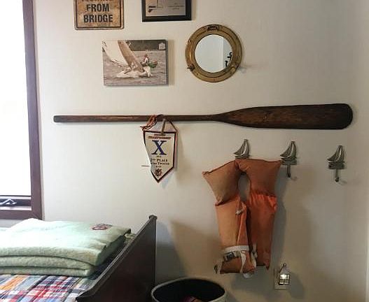 Bedroom #3, two twin beds