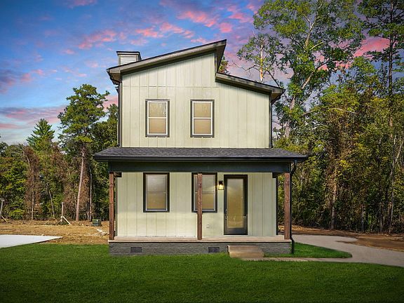 4th image of 1105 Lakeside Cir