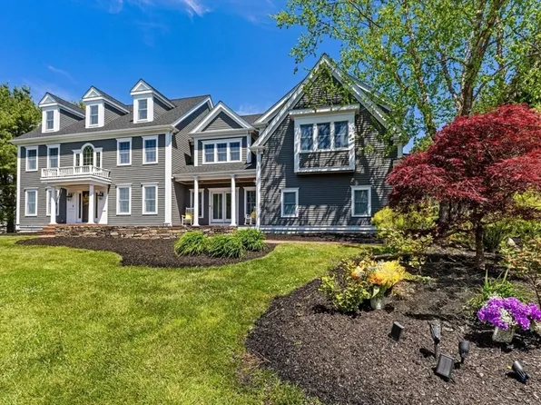 23 Stone Meadow Ln, Hanover, MA 02339