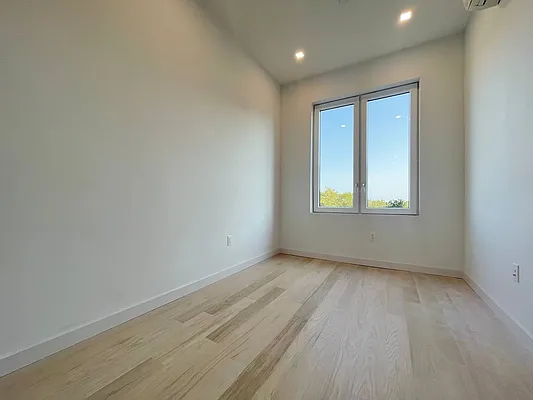 Rented by Doorway NYC, LLC | media 11