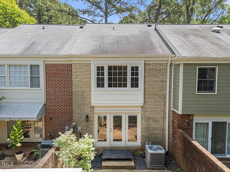 2947 Wycliff Rd — Photo 23