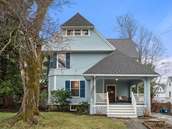 155 Waverley Ave, Newton, MA 02458