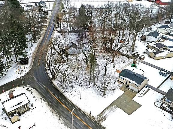 3rd image of 3798 S Raccoon Rd