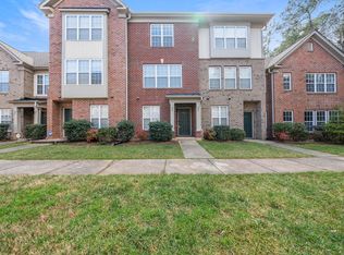 9910 Clyborn Ct, Raleigh, NC 27617