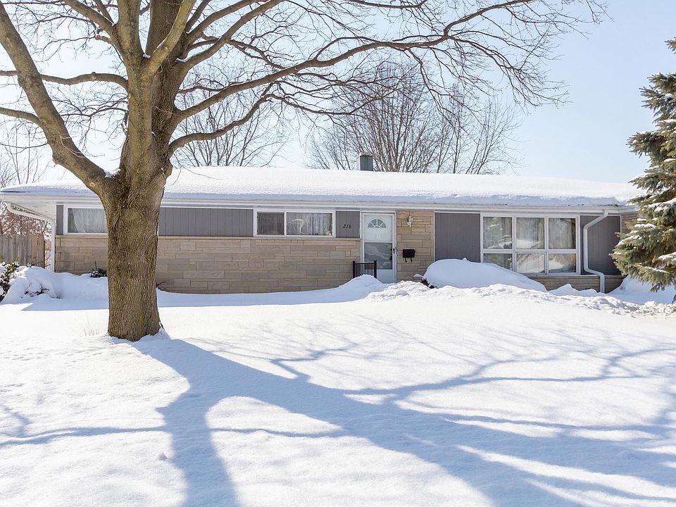 1st image of 216 Sharon Ln