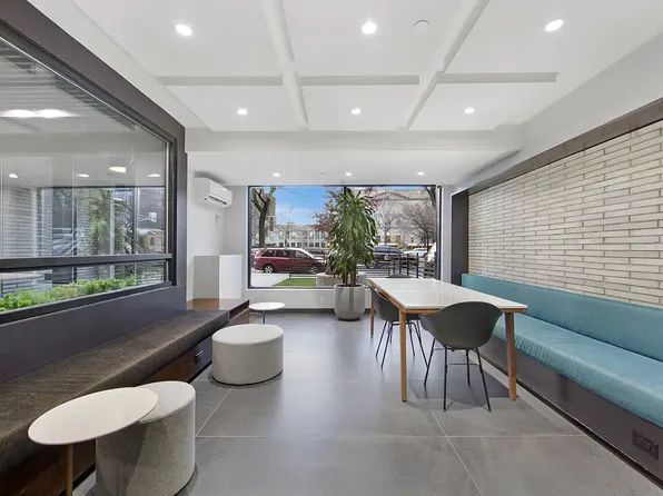 567 Ocean Parkway image 18 of 18