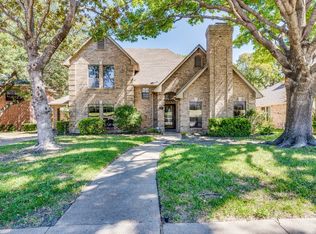 608 Bent Creek Dr, Desoto, TX 75115
