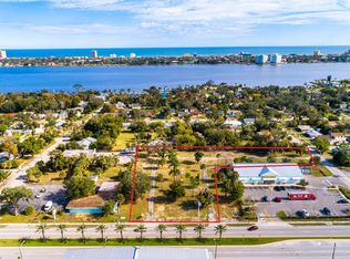 627 Ridgewood Ave, Daytona Beach, FL 32114