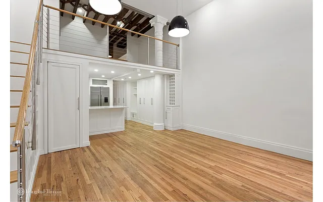 Rented by Douglas Elliman | media 27