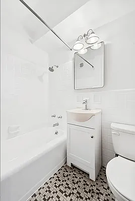 Rented by Compass | media 12