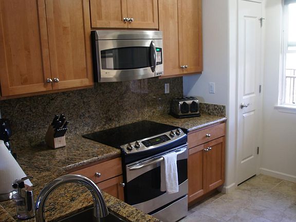3rd image of 8 Kilolani Ln #H202