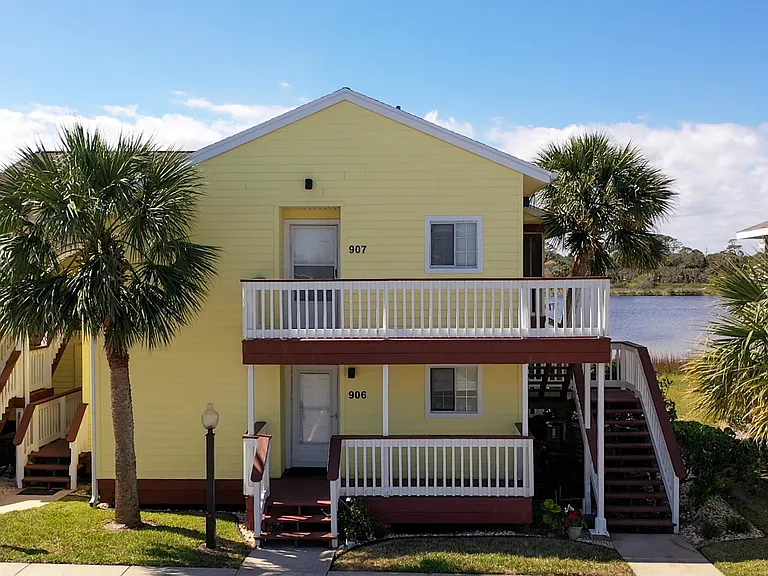 906 Ocean Marina Dr — Photo 2