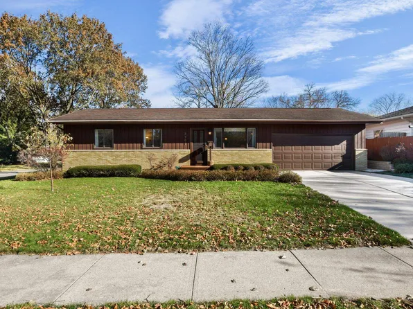 2301 Prairie Rd, Madison, WI 53711