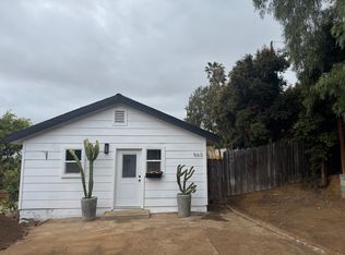 560 Hillside Ter #2, Vista, CA 92084