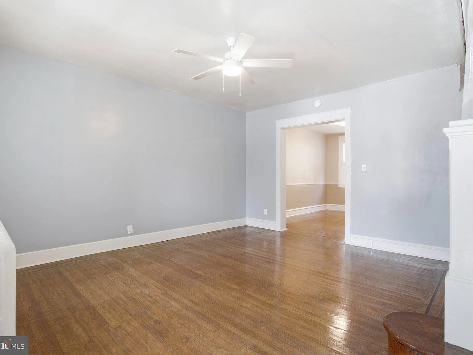 3 bed, 1.0 bath, 1040 sqft, $1,700 — Photo 4