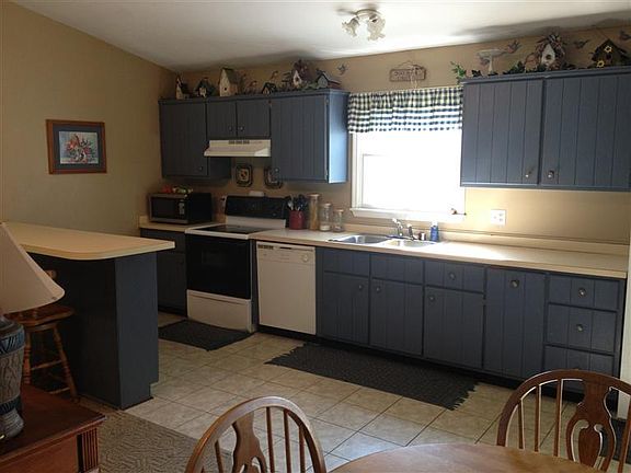 4th image of 1505 Gayhart Ln