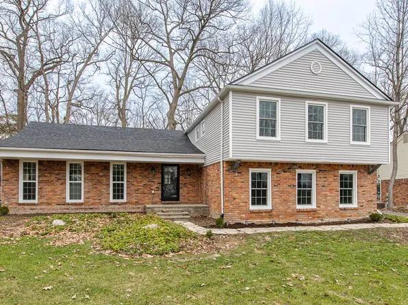 775 Basswood Dr, Rochester Hills, MI 48309