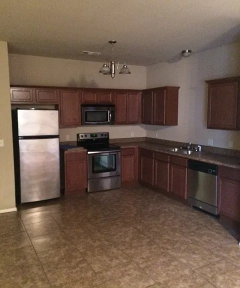 1307A-1307B Clinic Ln — Photo 4