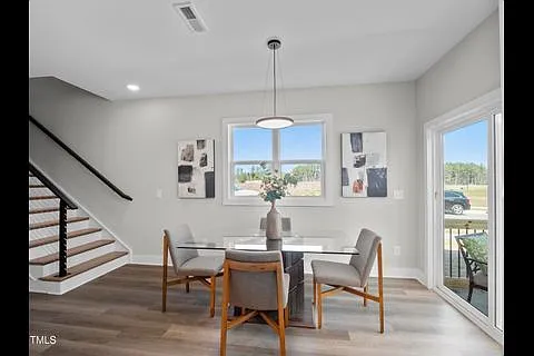 2126 Titanium Rock Rd — Photo 9
