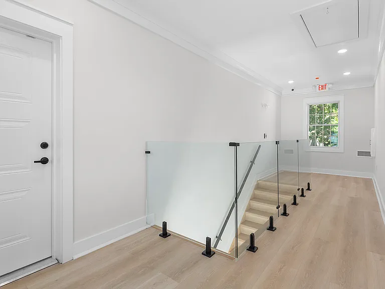5 Milton Ave #B — Photo 3