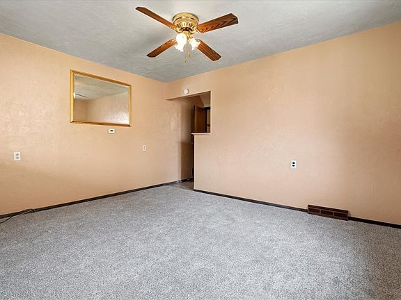 5th image of 4486-4488 1st St